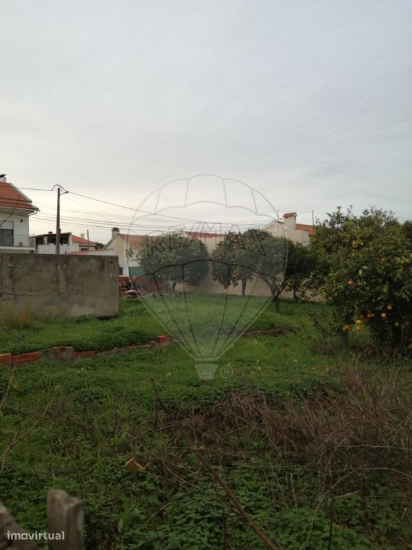 760m² Land in Barreiro, Portugal No. 45981