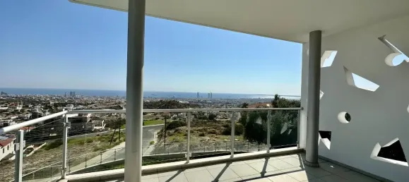 5 bedrooms Villa in Agios Athanasios, Cyprus No. 679 11