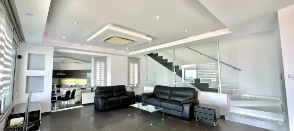 5 bedrooms Villa in Agios Athanasios, Cyprus No. 679 5