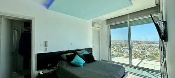 5 bedrooms Villa in Agios Athanasios, Cyprus No. 679 7