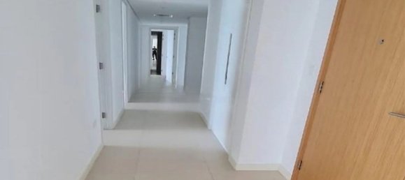 4 bedrooms Apartment in Dubai, UAE No. 21390 8