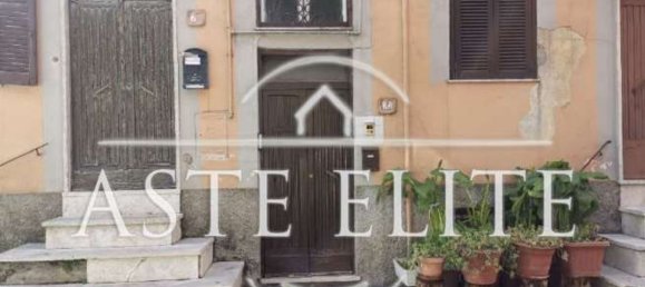 3 rooms Apartment in Rocca di Papa, Italy No. 184630 4