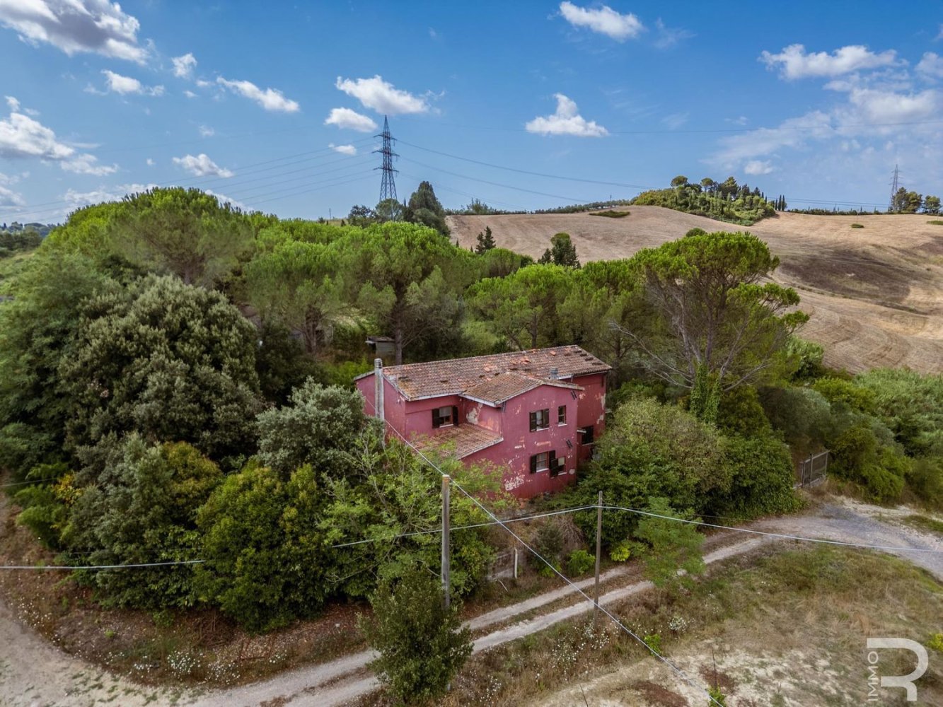 Casa de 7 habitaciónes en Fauglia, Italy No. 285682