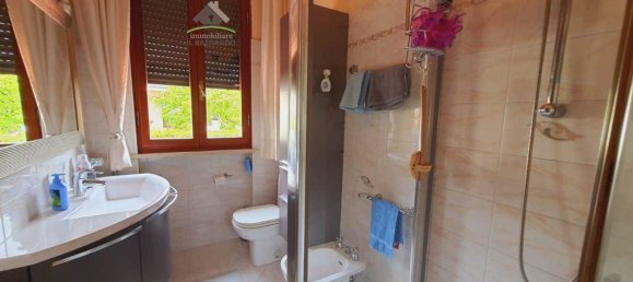 Villa de 8 habitaciónes en Capannori, Italy No. 48384 14