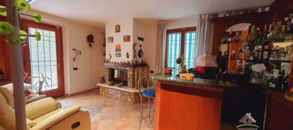 Villa de 8 habitaciónes en Capannori, Italy No. 48384 18