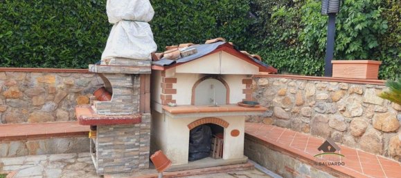 Villa de 8 habitaciónes en Capannori, Italy No. 48384 3