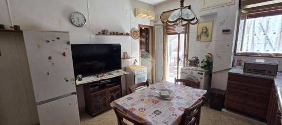 Apartamento T2 em Palermo, Italy N.º 322012 4
