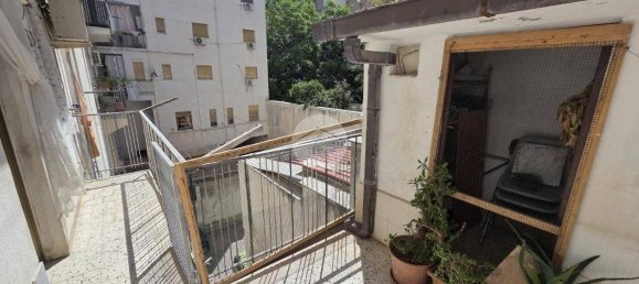 Apartamento T2 em Palermo, Italy N.º 322012 24