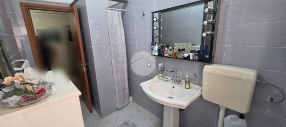 Apartamento T2 em Palermo, Italy N.º 322012 27