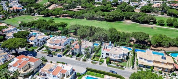 4 غرف نوم منزل في Quarteira, Portugal رقم 156983 7