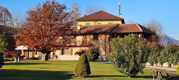4 bedrooms Villa in Pinerolo, Italy No. 101163 2