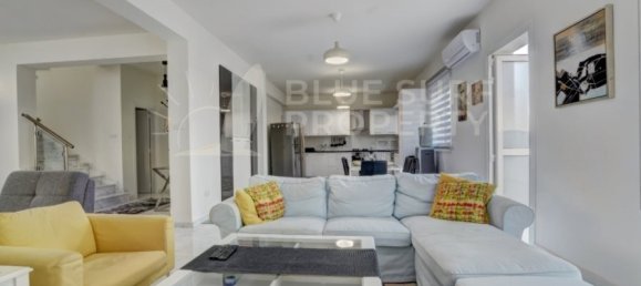 4 غرف نوم فيلا في Paralimni, Cyprus رقم 9232 7