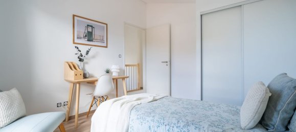 3 Schlafzimmer Haus in Manche, France, Nr. 353726 5