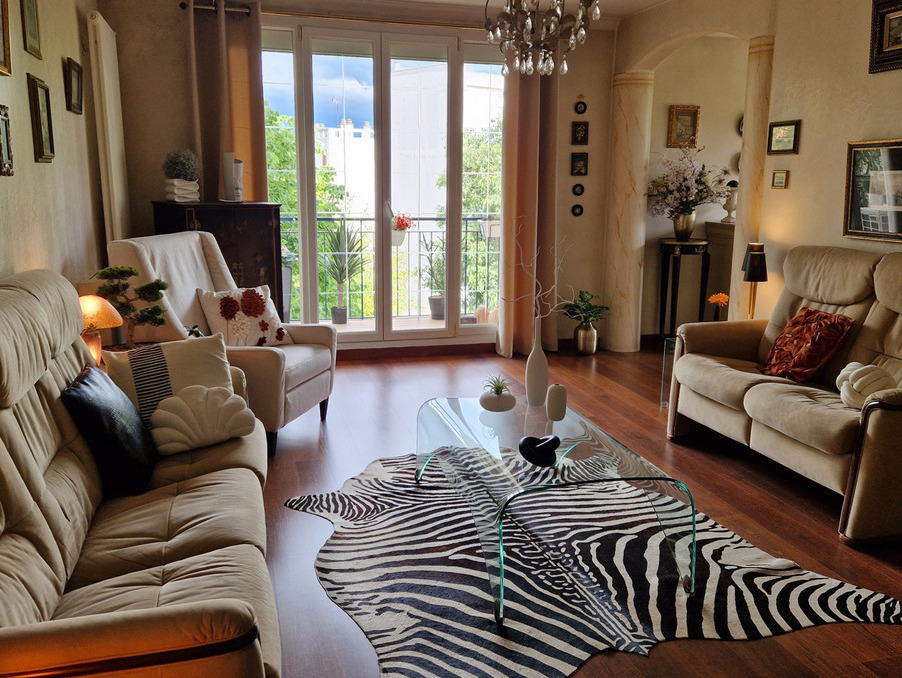 2 Schlafzimmer Haus in Nimes, France, Nr. 292629