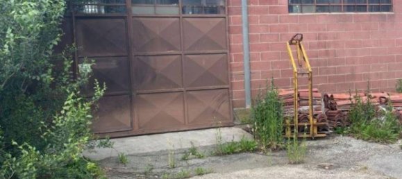 1-salle Entrepôt à Volvera, Italy No. 159099 2