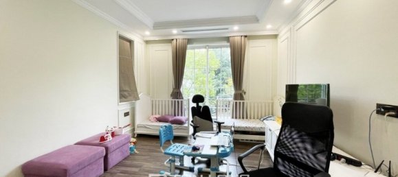 4 bedrooms Villa in Long Bien, Vietnam No. 700 8