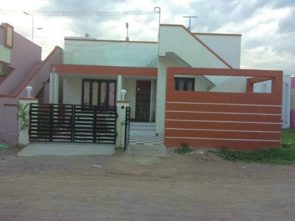 2 bedrooms House in Chennai, India No. 10669