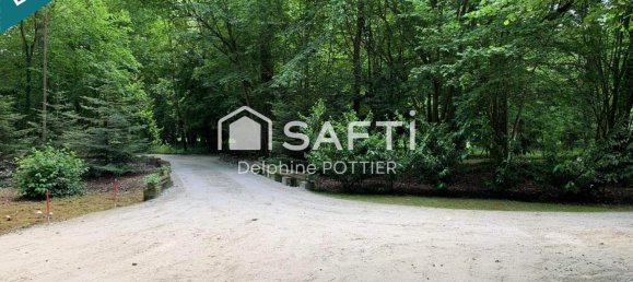 Terreno en Pierrefonds, France No. 261589 5