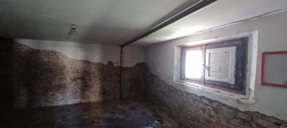 4 rooms House in Capraia e Limite, Italy No. 93047 5