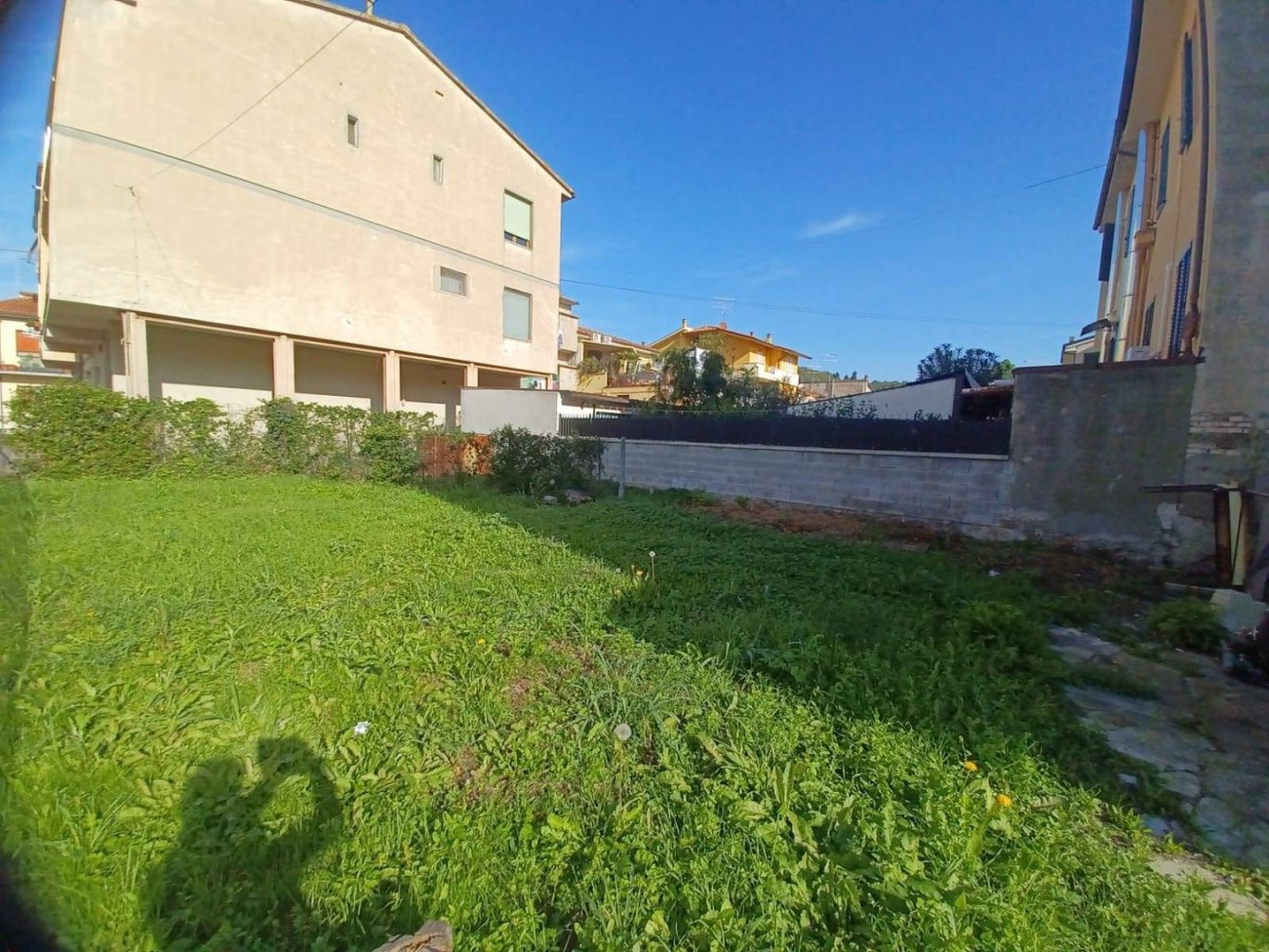 4 rooms House in Capraia e Limite, Italy No. 93047