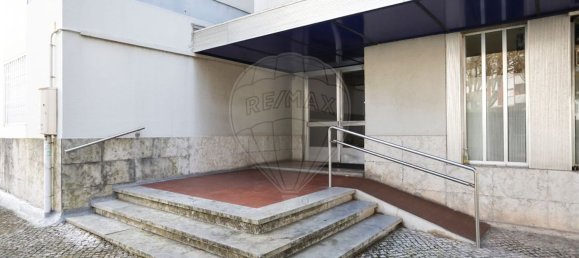 5 Schlafzimmer Wohnung in Oeiras, Portugal, Nr. 51273 13