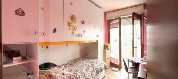 3-salle Appartement à Rome, Italy No. 22170 9