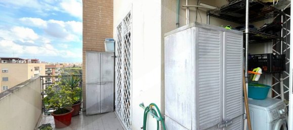 3-salle Appartement à Rome, Italy No. 22170 16