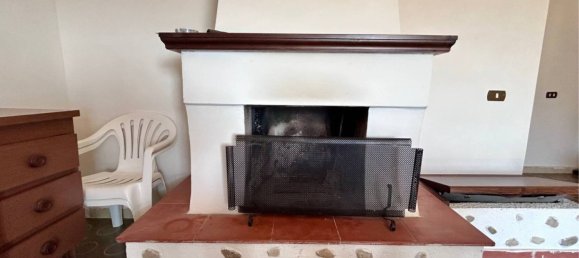 Apartamento de 2 dormitorios en Collegiove, Italy No. 315269 16