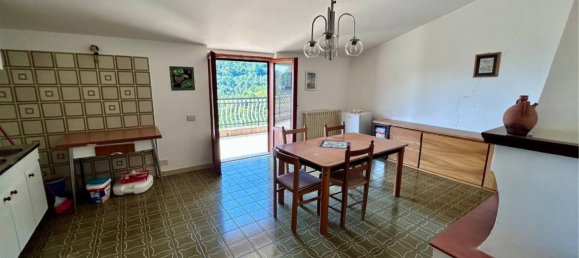Apartamento de 2 dormitorios en Collegiove, Italy No. 315269 35