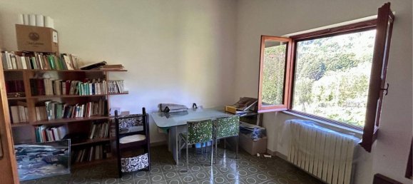 Apartamento de 2 dormitorios en Collegiove, Italy No. 315269 49