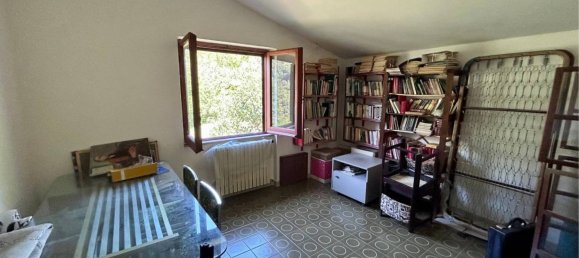 Apartamento de 2 dormitorios en Collegiove, Italy No. 315269 48