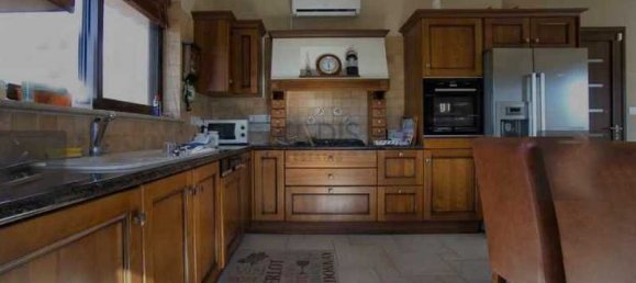 4 bedrooms Villa in Pera Pedi, Cyprus No. 17079 7