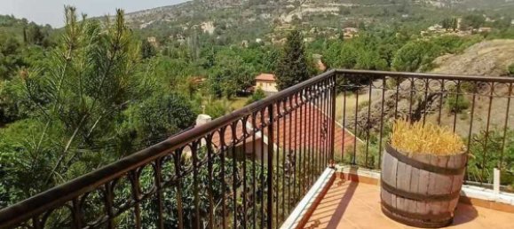 4 bedrooms Villa in Pera Pedi, Cyprus No. 17079 9