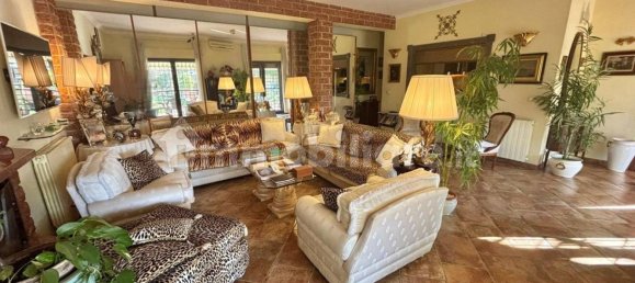 2 bedrooms Villa in Ardea, Italy No. 87122 5