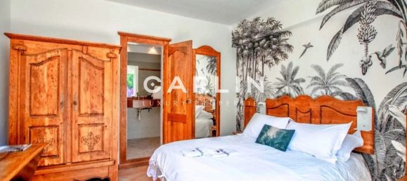 12 rooms Castles in Roquebrune-sur-Argens, France No. 344167 5