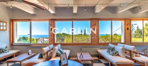 12 rooms Castles in Roquebrune-sur-Argens, France No. 344167 2