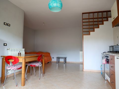 Apartamento de 3 dormitorios en San Floro, Italy No. 140492