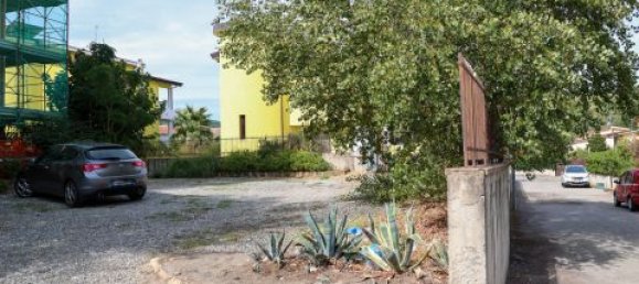 Apartamento de 3 dormitorios en San Floro, Italy No. 140492 21