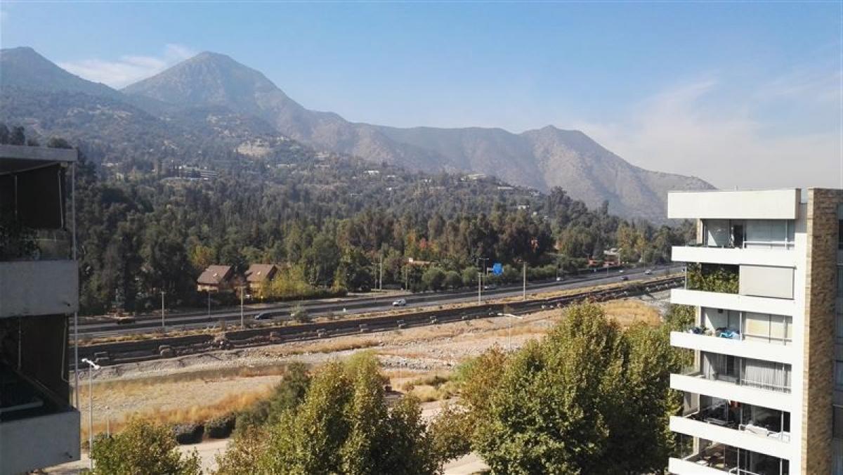 4 bedrooms Apartment in Santiago, Chile No. 4899