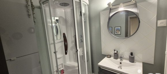 3 chambres Appartement à Charleville-Mézières, France No. 55807 8