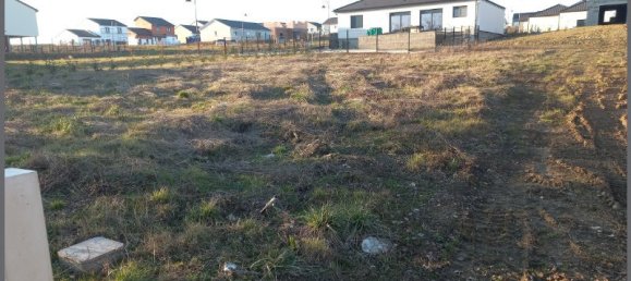 Terreno en Raville, France No. 215741 6