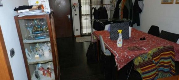 6 rooms Apartment in Spinadesco, Italy No. 96536 8