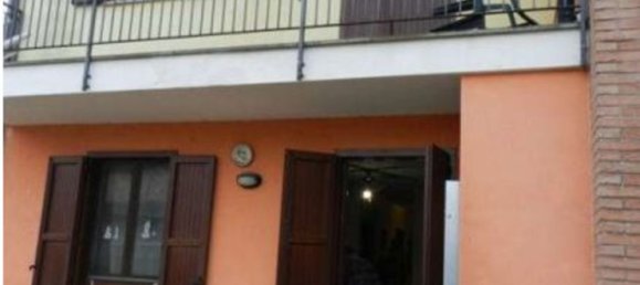 6 rooms Apartment in Spinadesco, Italy No. 96536 3