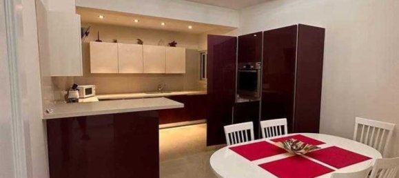 Apartamento de 3 dormitorios en Germasogeia, Cyprus No. 8366 2