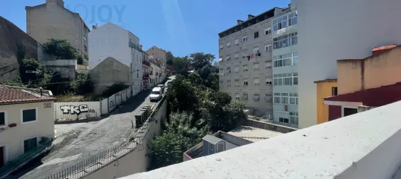 2 bedrooms Apartment in Lisbon, Portugal No. 158882 7