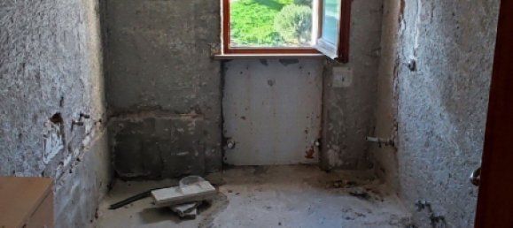 3 bedrooms Apartment in Notaresco, Italy No. 82489 22