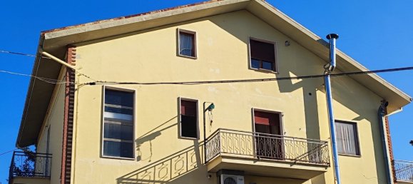 3 bedrooms Apartment in Notaresco, Italy No. 82489 6