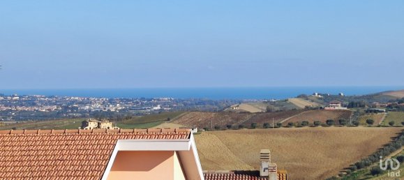 3 bedrooms Apartment in Notaresco, Italy No. 82489 3