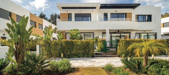 Adosado de 3 dormitorios en Marbella, Spain No. 48028 12