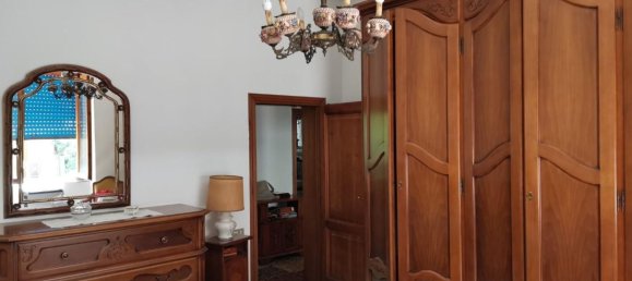 3 rooms Apartment in Poggibonsi, Italy No. 286703 18